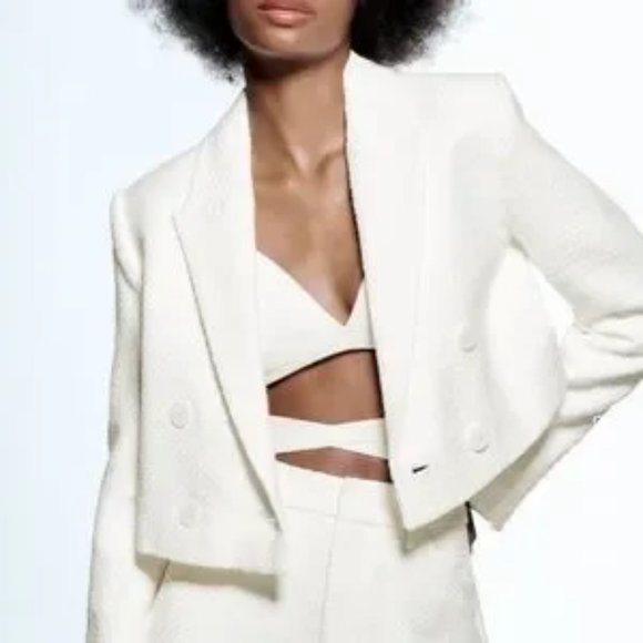 ZARA 2 Piece Textured Blazer And Matching Shorts - Picture 3 of 6